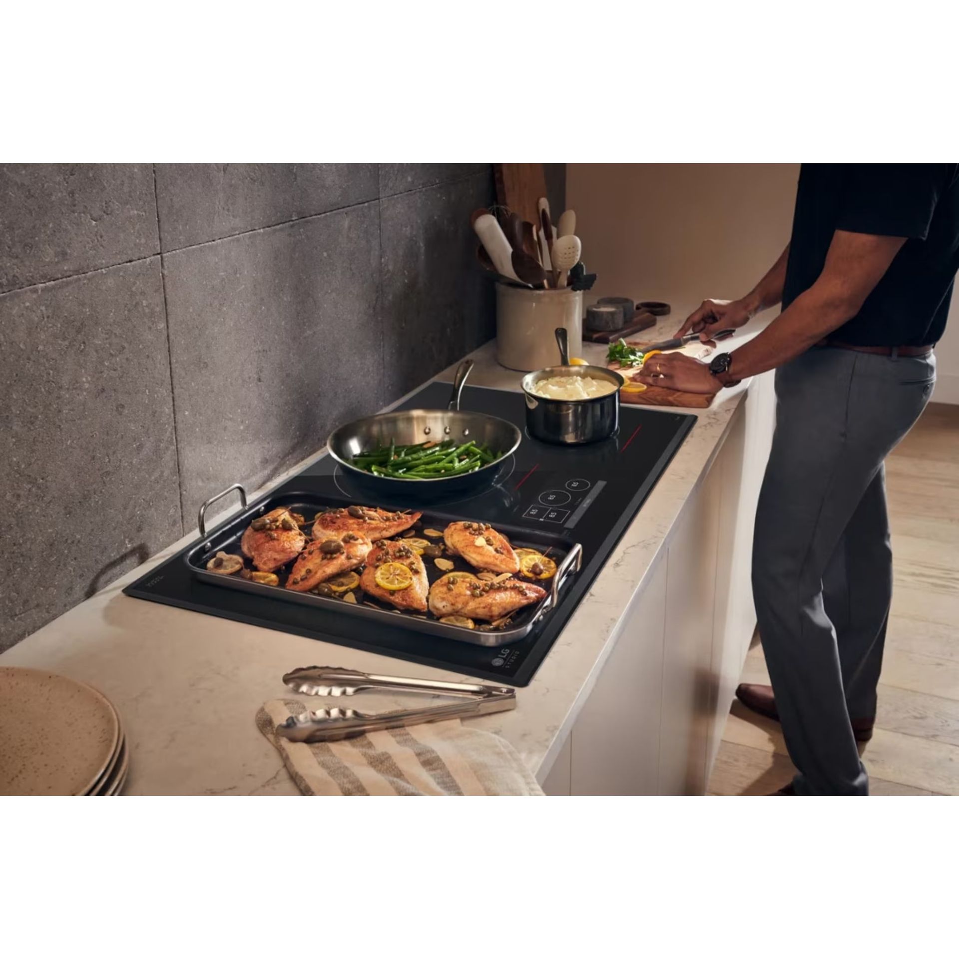 Flexible 2-in-1 Burner Lets Your Cooking Shine