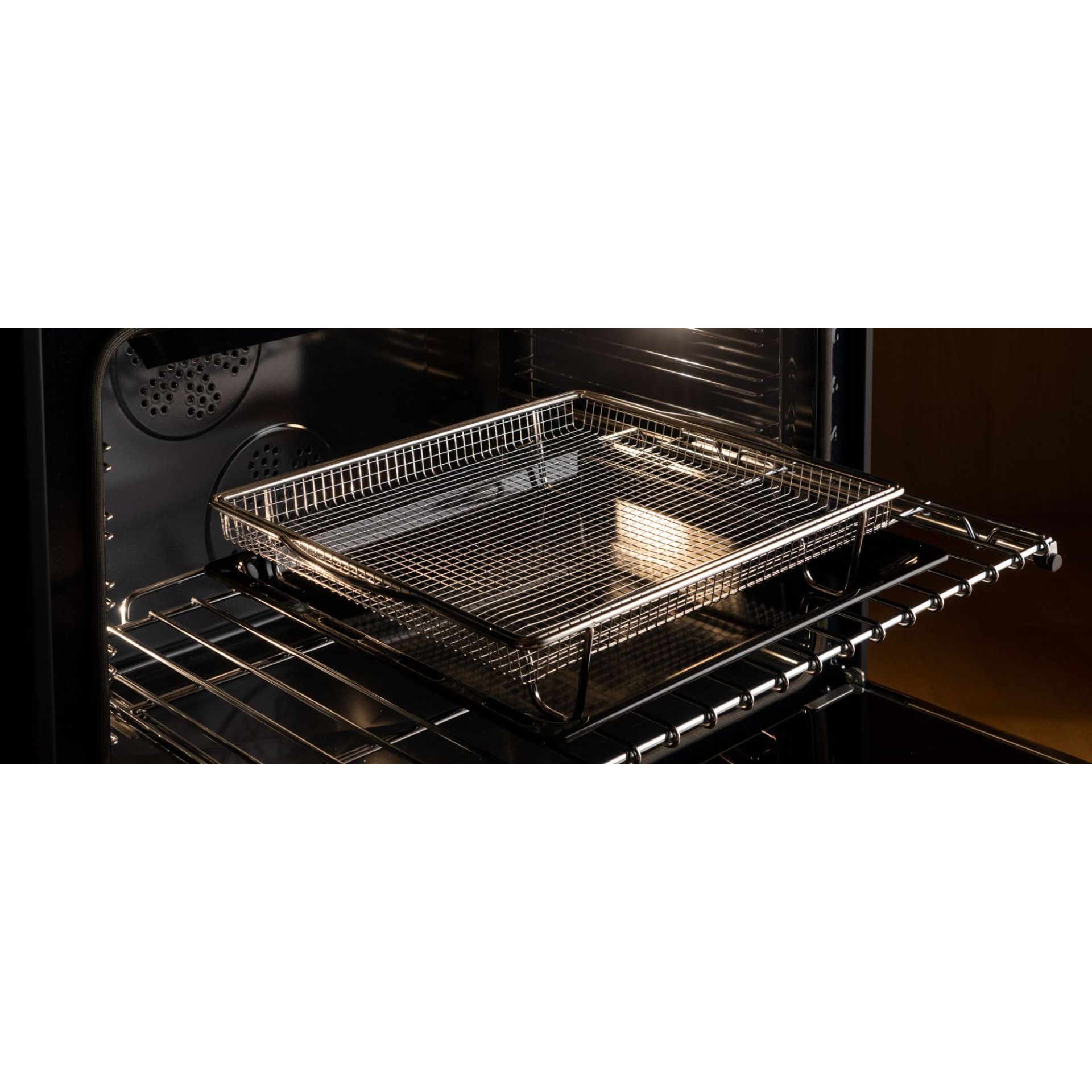 Category Leading Range Oven Cavity